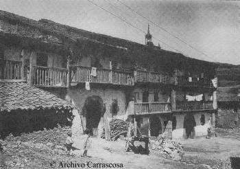 Casa llamada "de los ferrones". San Leonardo de Yagüe (Archivo Carrascosa)