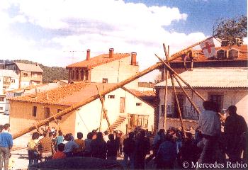 Cruz de Mayo en San Leonardo
