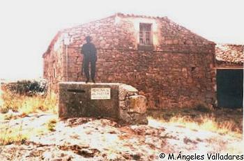 Monumento al pastor en Romanillos de Medinaceli