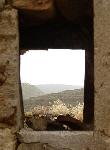 Ventana con vista de la torre de la iglesia del Vado