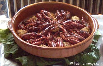 Cangrejos de ro con albndigas de bacalao. Receta de Flix Martnez