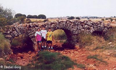 "El puente los tres ojos" en Camparan