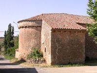 Iglesia dedicada a los santos Gervasio y Protasio. Izana (Soria)