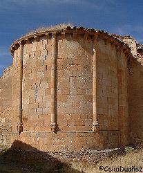 Iglesia de San Pedro (Paones)