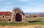 Horno de la finca en Velilla de la Sierra