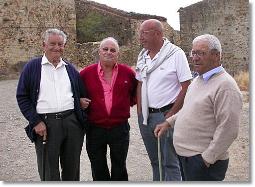 El maestro Castell en Sarnago 2012 rodeado de amigos